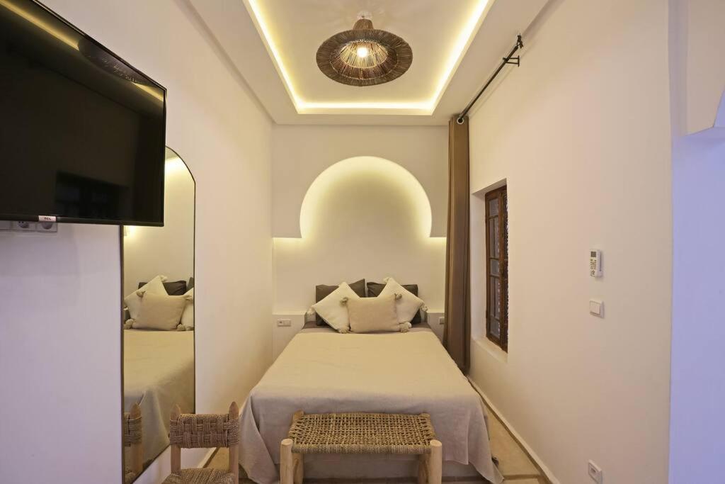Riad El Khir En Centre Ville Rooftop Et Bassin Marrakesh Buitenkant foto
