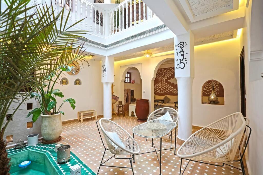 Riad El Khir En Centre Ville Rooftop Et Bassin Marrakesh Buitenkant foto